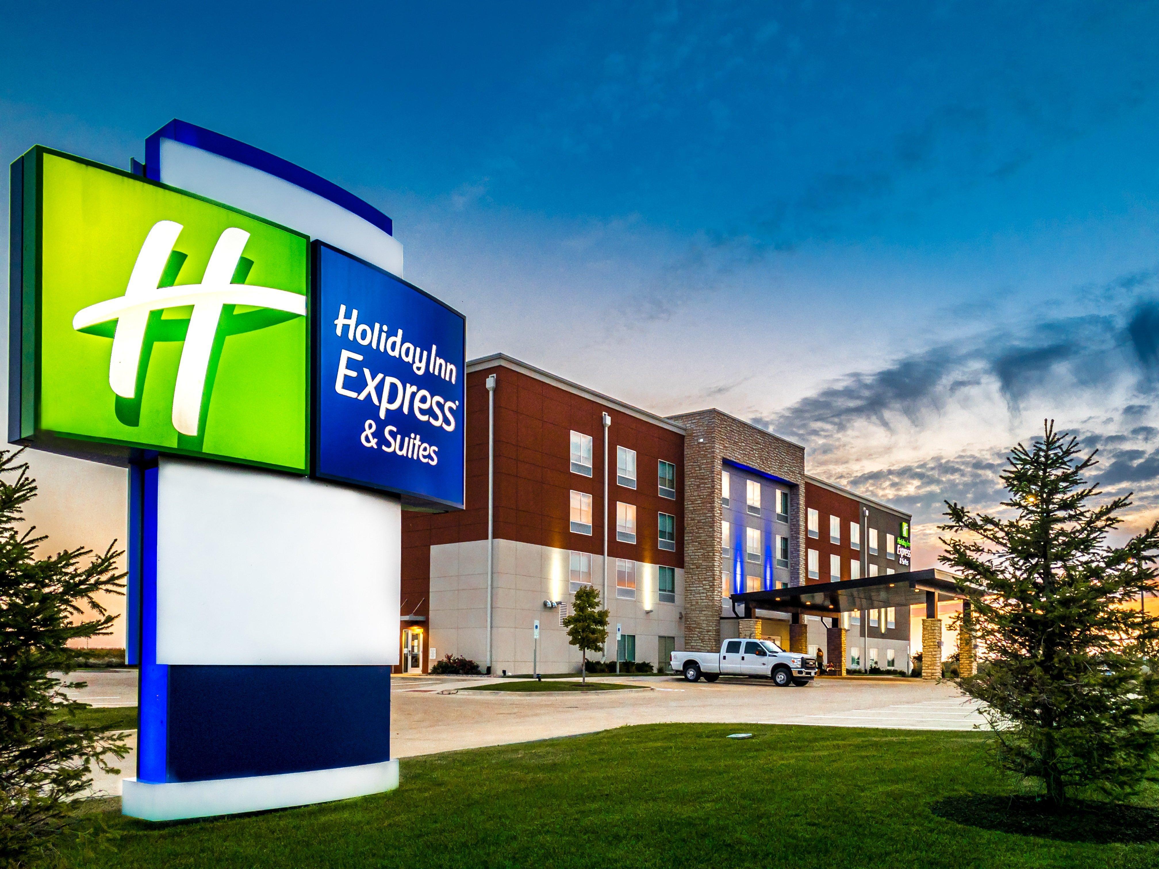 Holiday Inn Express & Suites - Rantoul By Ihg Buitenkant foto